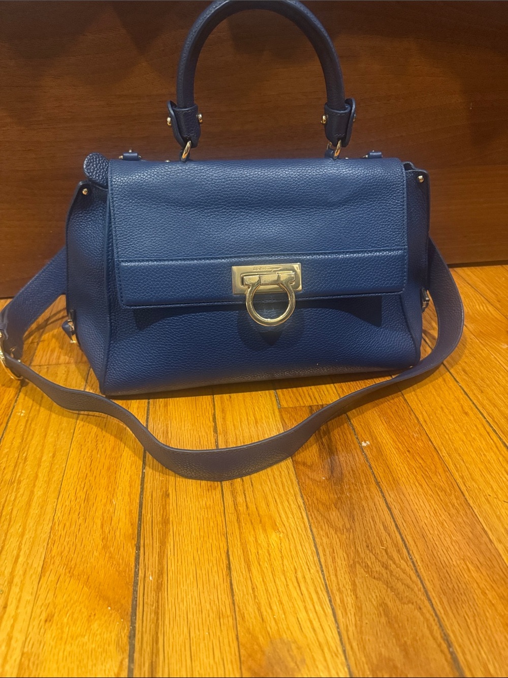 Salvatore Ferragamo Sofia Cross Body Top-Handle Satchel Bag - Navy